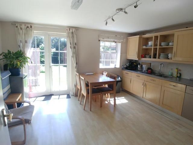 Room for rent in New Bilton, Warwickshire