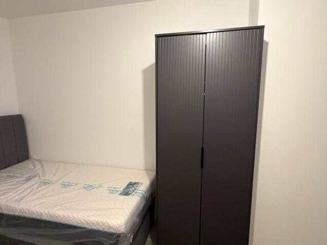 Room for rent in Silvertown, Greater London