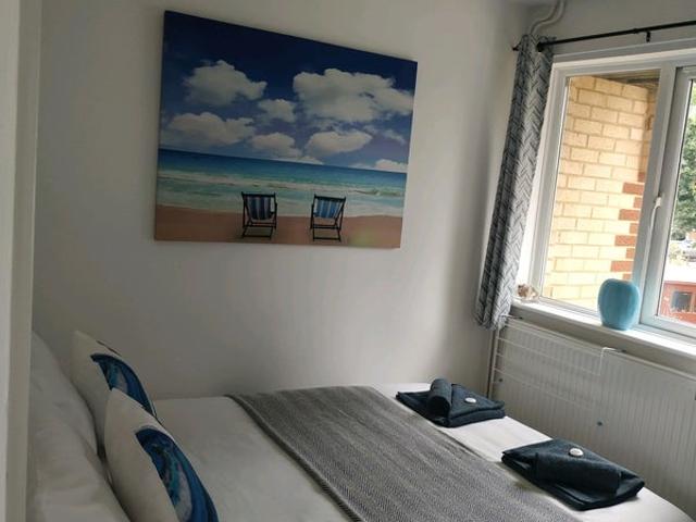 Room for rent in Throop, Bournemouth