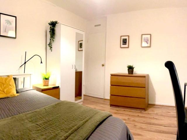 Room for rent in Roehampton, Greater London