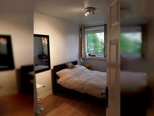 Room for rent in Roehampton, Greater London