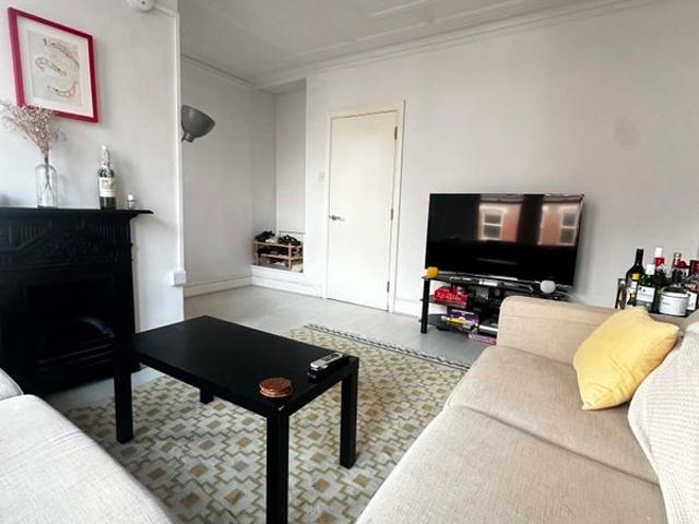 Room for rent in Streatham, Greater London