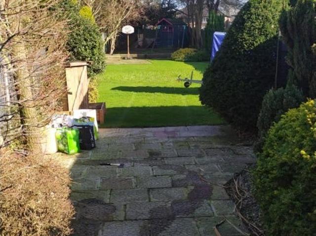 Room for rent in Higher Irlam, Salford