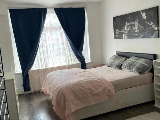 Room for rent in London Borough of Croydon, Thornton Heath