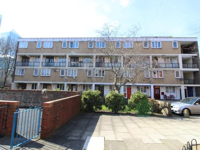 Room for rent in London Borough of Tower Hamlets, Greater London