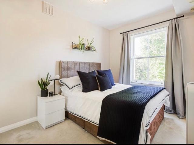 Room for rent in Brook Green, Greater London