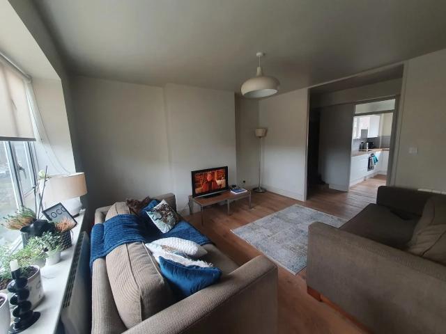 Room for rent in Lancaster West Estate, Greater London
