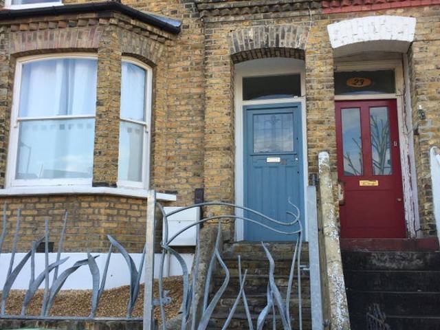 Room for rent in Bellenden, Greater London