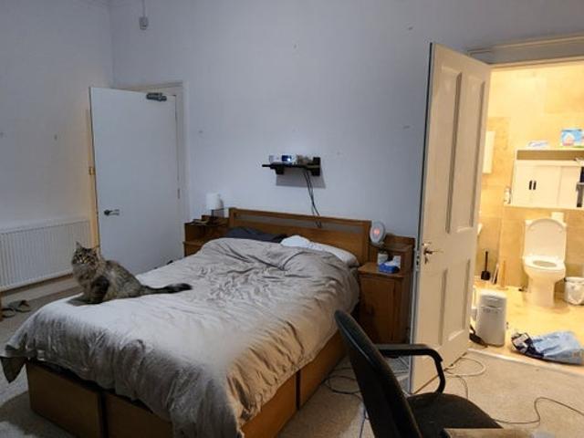 Room for rent in Newington, Scotland