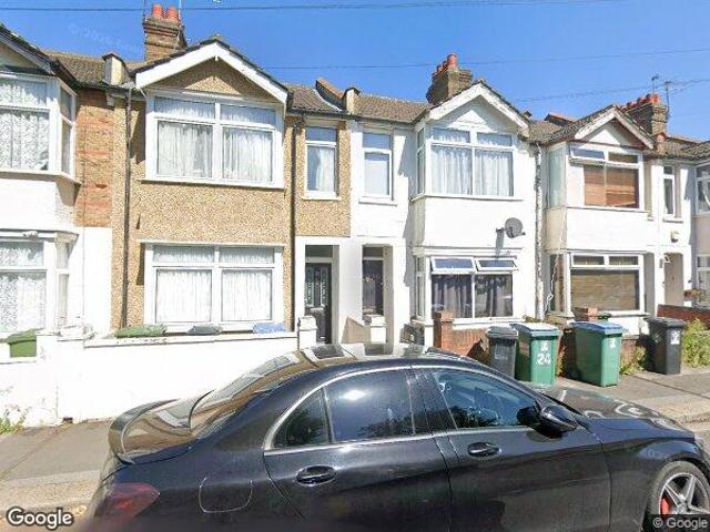 Room for rent in Holywell Estate, Watford