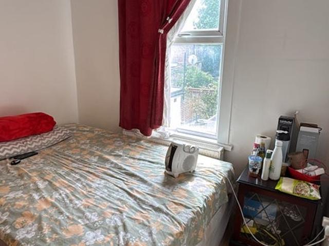 Room for rent in Leytonstone, Greater London