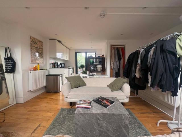 Room for rent in Clapton, Upper Clapton