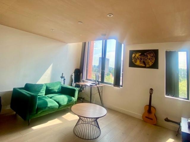 Flat for rent in Hulme, Manchester