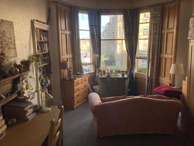 Room for rent in Marchmont, Scotland