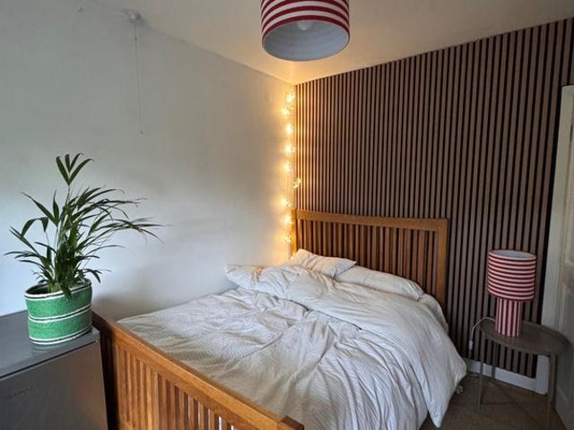 Room for rent in Farsley, West Yorkshire