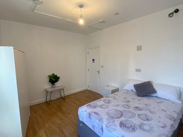 Room for rent in Tottenham Hale, Greater London