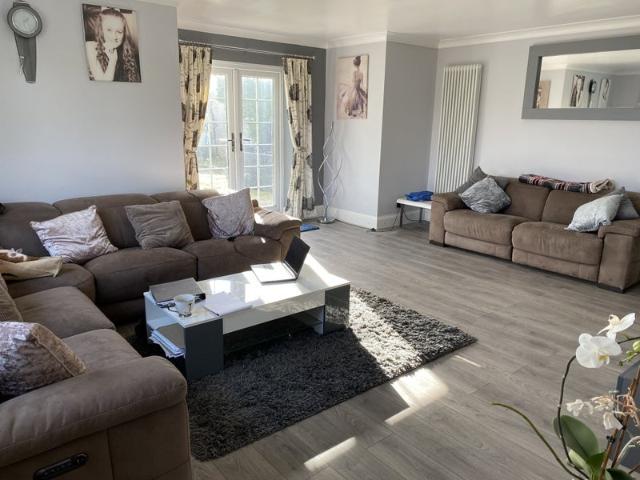 Room for rent in Wenvoe, Wales