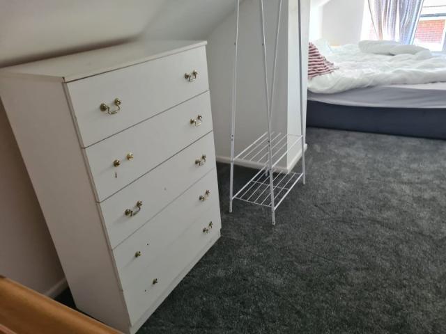 Room for rent in Woodhouses, Pendock