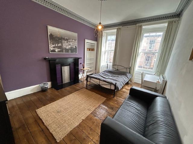 Room for rent in Woodside, Glasgow