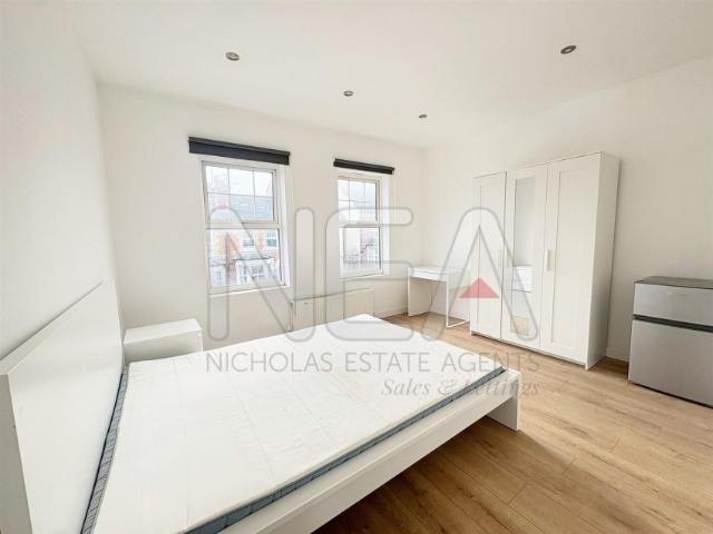 Room for rent in Dee Park, Reading