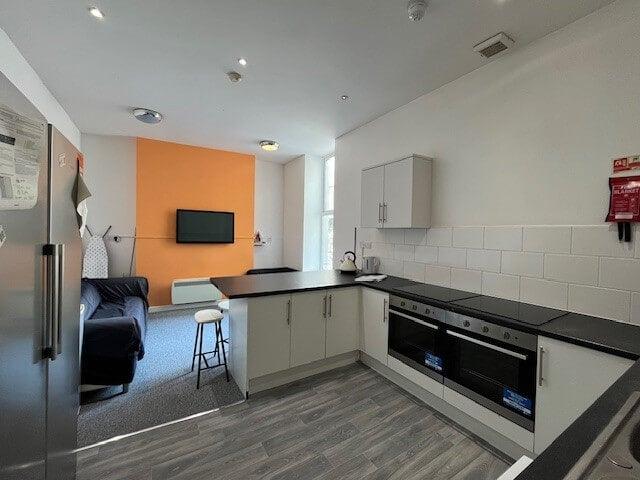 Room for rent in Greenbank, Mount Wise
