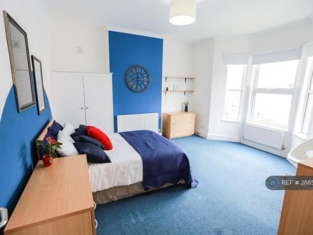 Room for rent in West Midlands