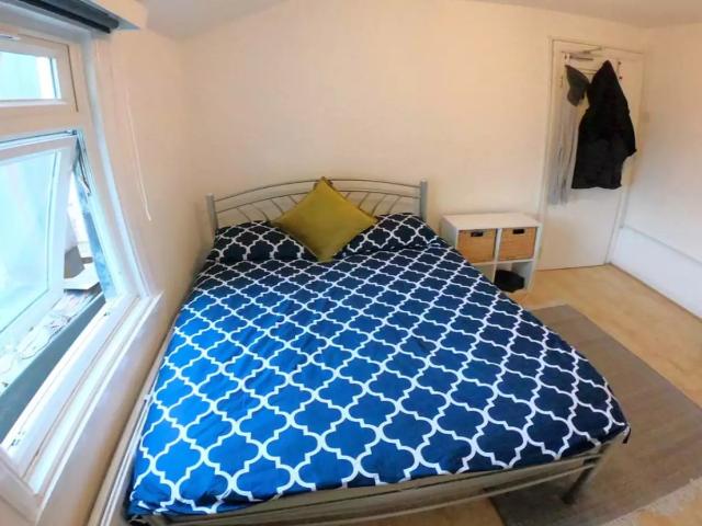 Room for rent in Kentish Town, Greater London