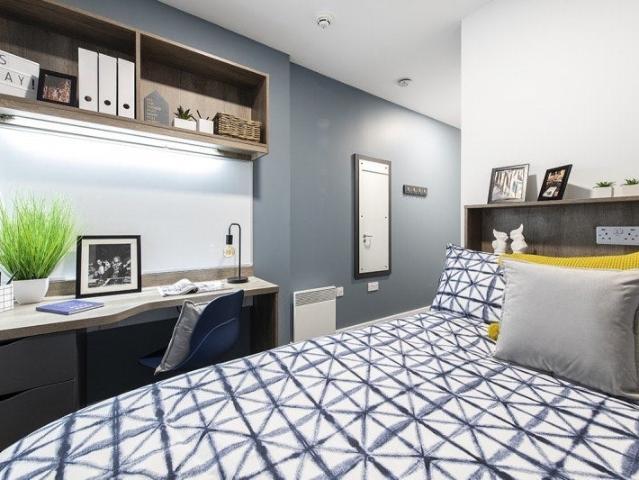 Room for rent in Lansdowne, Bournemouth
