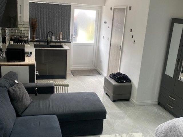 Room for rent in West Smethwick, Isle Of Man