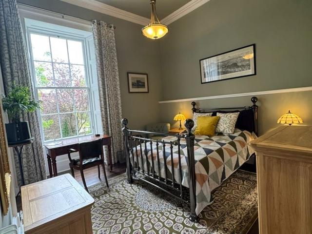 Room for rent in Comely Bank, Scotland