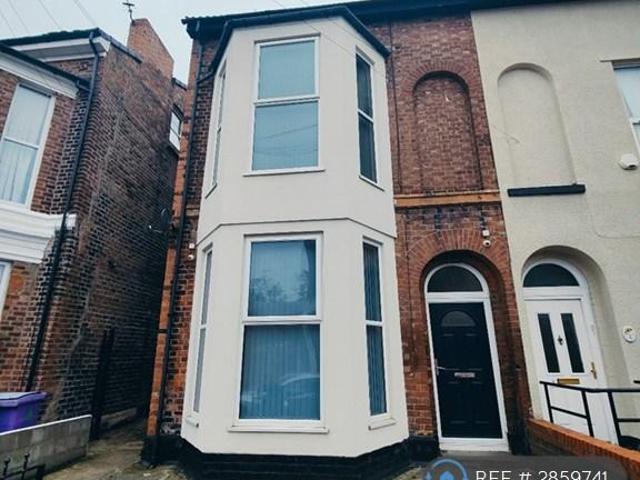 Room for rent in Fairfield, Calderstones