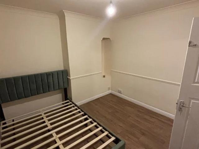 Room for rent in London Borough of Barking and Dagenham, Greater London