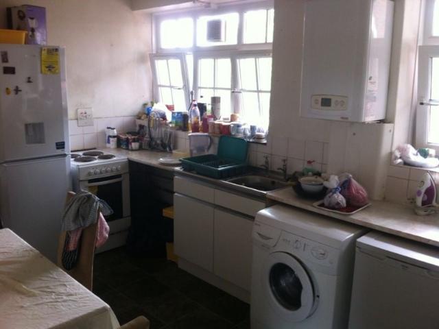 Room for rent in Nine Elms, Greater London