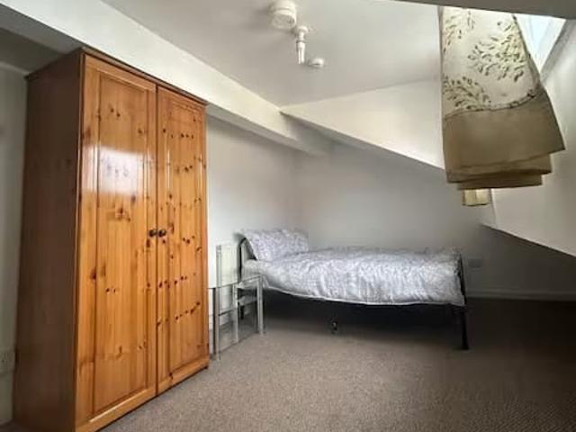 Room for rent in Georgia, Greater Manchester