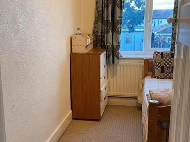 Room for rent in Slough