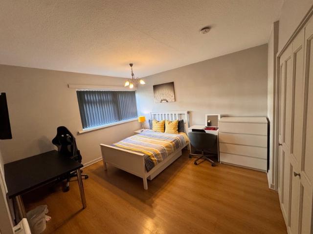 Room for rent in Shirley, West Midlands