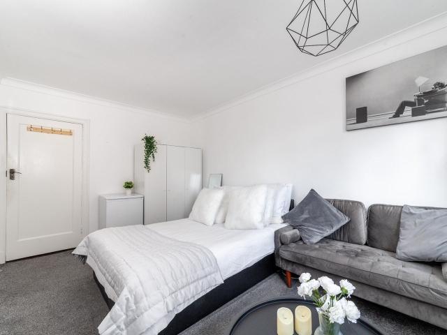 Room for rent in London Borough of Lambeth, Greater London