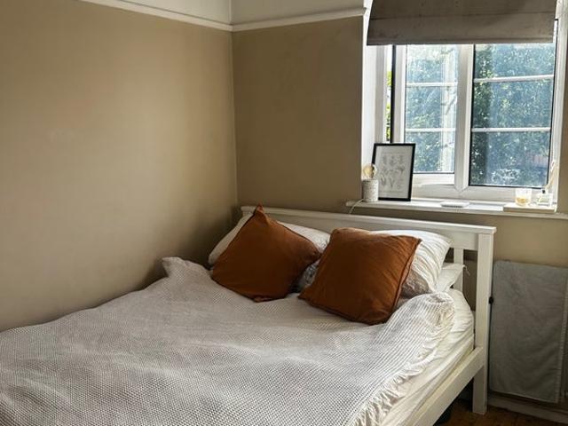 Room for rent in Streatham, Greater London