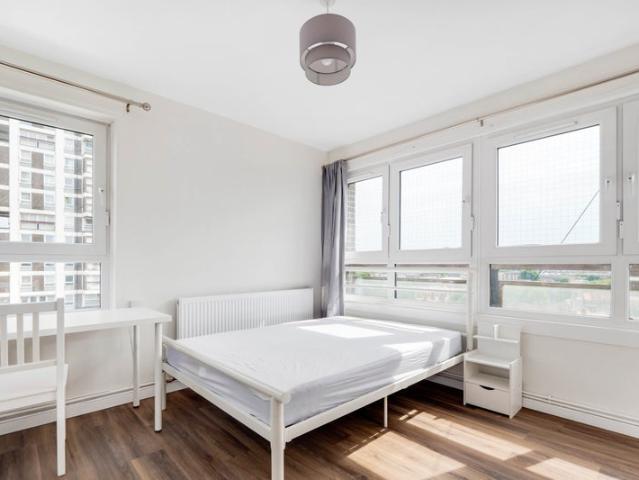 Room for rent in Camberwell, Greater London