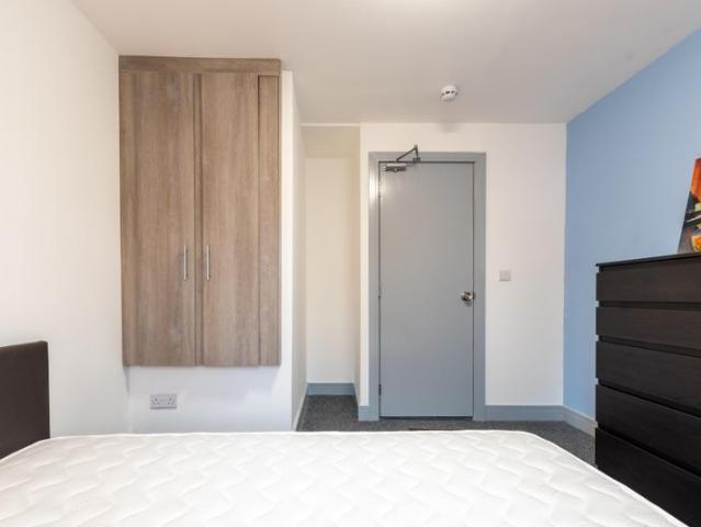 Room for rent in Midway, Kent