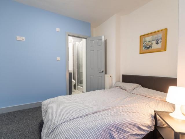 Room for rent in Midway, Kent