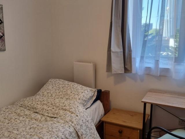 Room for rent in Maida Hill, Greater London