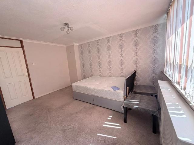 Room for rent in Thamesmead, Greater London