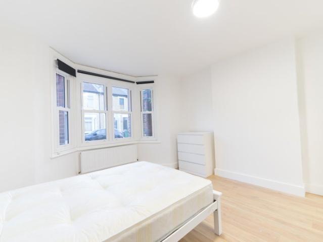 Room for rent in West Ham, Greater London