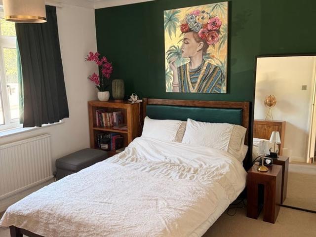 Flat for rent in Branksome Park, Poole