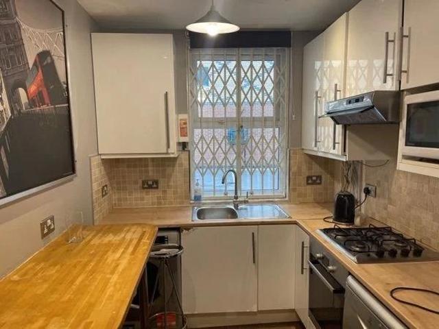 Room for rent in Bermondsey Village, Greater London