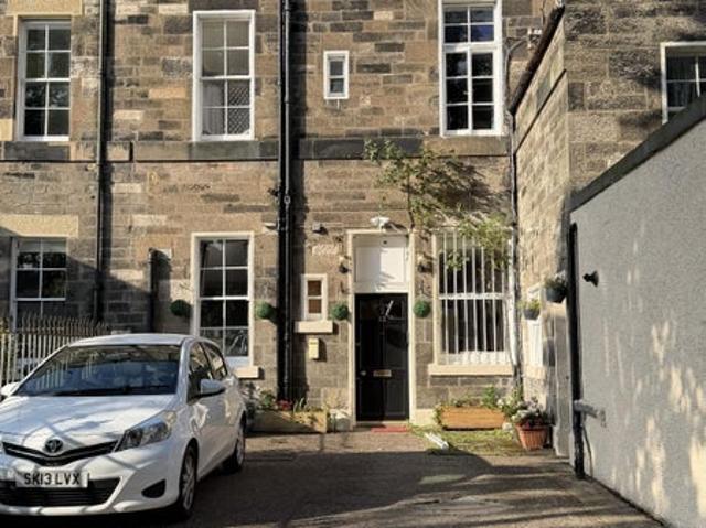 Room for rent in Bellfield, Portobello