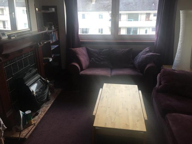 Flat for rent in Thornwood, Glasgow