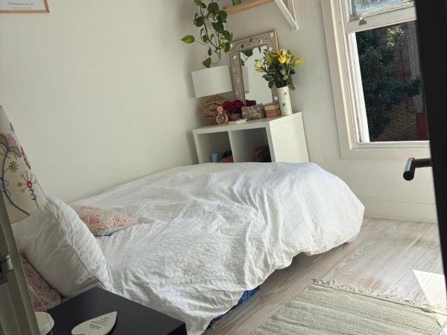 Room for rent in Vauxhall, Greater London