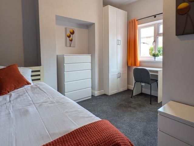 Room for rent in Arkwright Town, Brackenfield